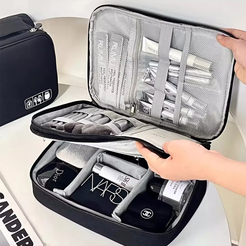 Przenośna, wodoodporna torba d – Tech Accessories Case recenzja i cena